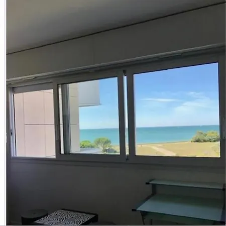 Joli 21m2 Vue Port+mer Etbalcon