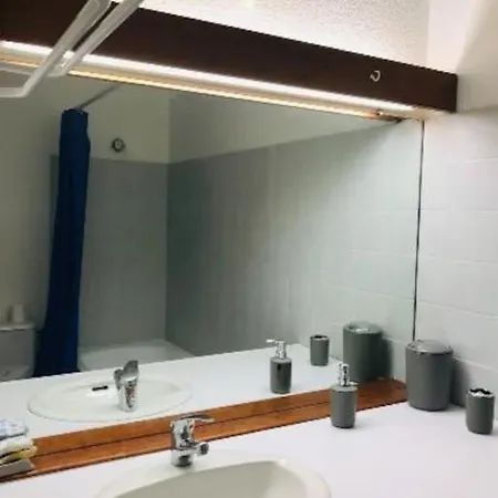Joli 21m2 Vue Port+mer Etbalcon דירה לה רושל